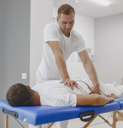 Decompression Therapy with Chiropractor